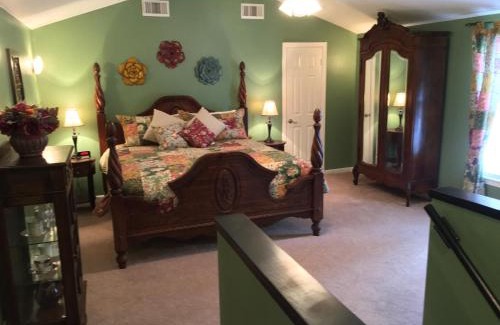 Tomball Bed & Breakfast | Maple Creek Bed&Breakfast
