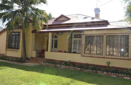 Sunnyside Bed & Breakfast | Maple's Guest House