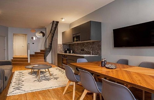 Quartier Saint-Ambroise Apartment | Marais Beaumarchais Voltaire- we serve you in style!