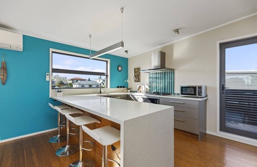 Mount Maunganui House | Maranui BeachSide Retreat - Mt Maunganui Home