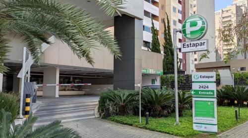Batel Apartment | Maravilhoso Apto no Batel, com Wifi e AR Cond