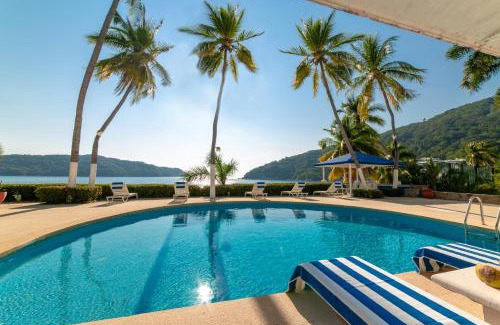 Pichilingue Villa | Maravillosa casa con 7 habitaciones, acceso directo a playa pichilingue, bahía de puerto marqués, zona diamante Acapulco