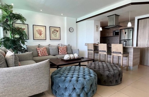 Villas Del Mar Apartment | Marbella JuanDolio SeaView FrontBeach Cozy+2BR+2BDS+4PAX