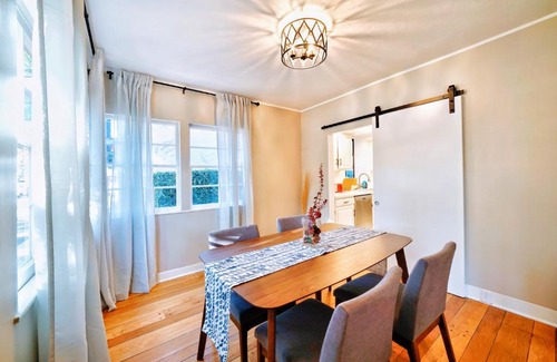 Newhall House | @ Marbella Lane - 3BR SFR 1Floor DTWN SJ Ldry