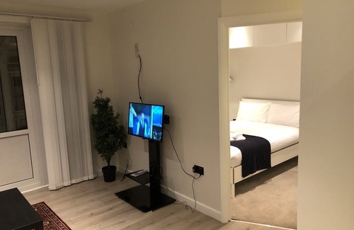 Bedford Apartment | Marble Apartments Balham House