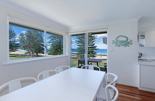 Avoca Beach Apartment | Marese 12 - Beachfront Unit