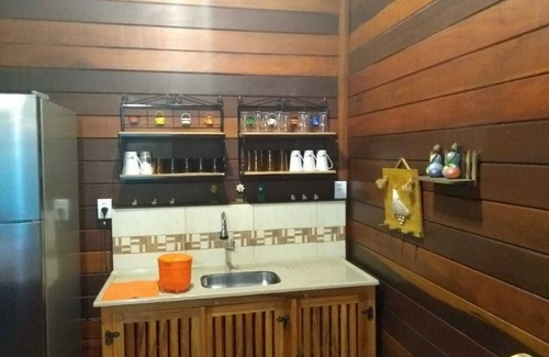 Maresias House | Maresias Charm and Comfort half a block from the beach - 1 suite + 01 bedroom