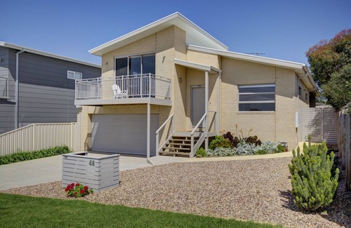 Portarlington House | 'Marettimo' Inn Entire home in Portarlington, Australia
