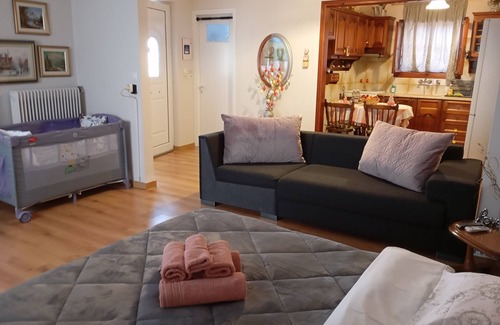 Aria Cottage | Margarita's Cottagen Ήσυχο και Άνετο σπίτι, 5 λεπτά απο το ιστορικό Ναύπλιον.