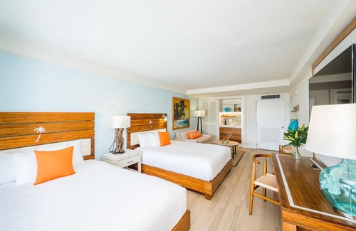 Seven Mile Beach Resort | Margaritaville Beach Resort Grand Cayman – All Inclusive