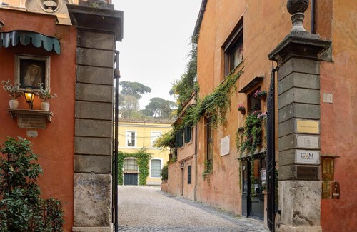 Rione IV Campo Marzio Bed & Breakfast | Margutta 54 Luxury Suites