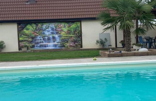 Mernye House | Maria Vendéghaz