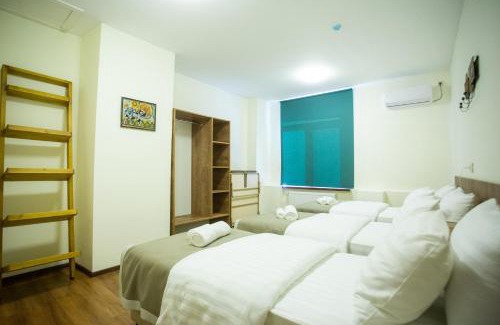 Tbilisi City Centre Hotel | Mariam R