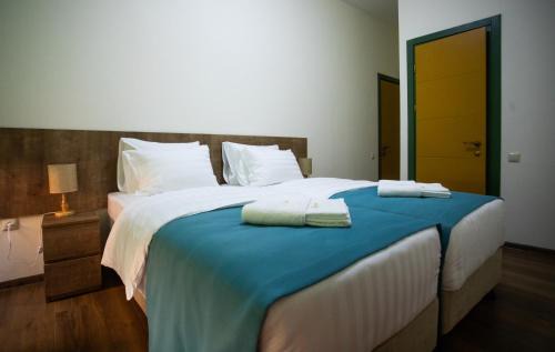 Tbilisi City Centre Hotel | Mariam R