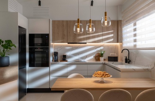 Lardos House | Mariann Premium Suites - Marie Suite