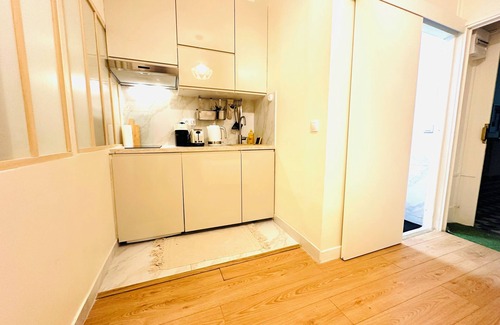 Faubourg-du-Roule Apartment | Marie Antoinette Garden - Arc de Triomphe Historical Paris Center