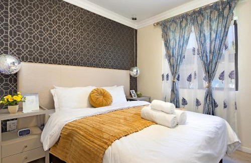 Trawal House | Marigold