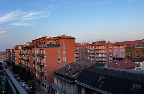 Rozzano Apartment | Marilyn’s Home [Wi-Fi - Netflix]