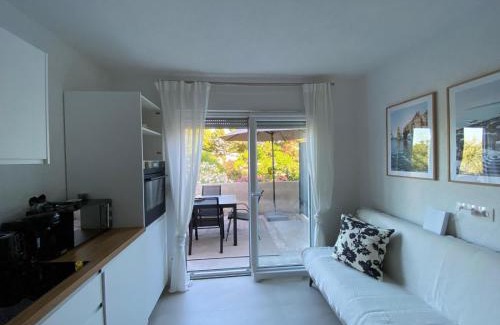 Nin Apartment | Marin