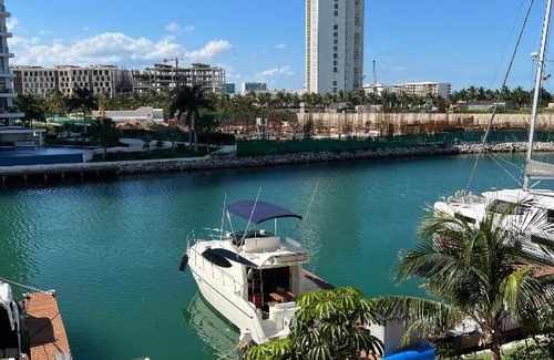 Zona Hotelera Apartment | Marina Condos Corazón 201