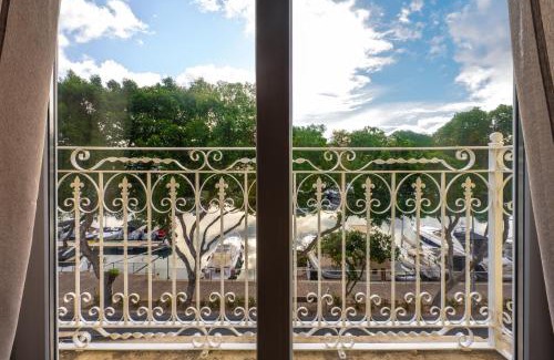 Pieta Apartment | Marina Di Valletta View Apartment