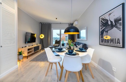 Ilawa Apartment | Marina View - super widok na jezioro, klimatyzacja, parking podziemny, winda, 2xTV z Netflix