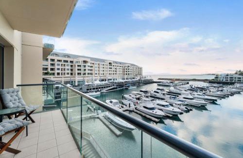 Glenelg Apartment | Marina Views Free Parking Beachside & Seaview