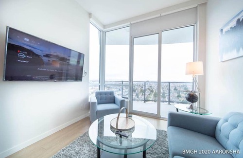 Marpole Apartment | Marine Gateway best top view condo