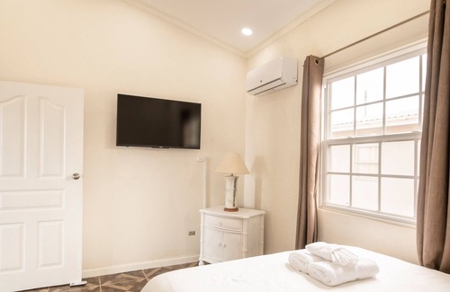 Callendar Apartment | Mariner Suites