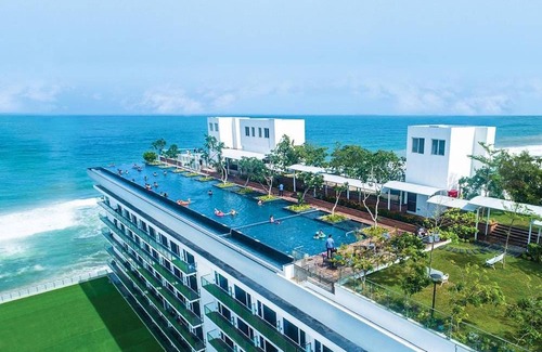 Bambalapitiya Hotel | Marino Beach Colombo