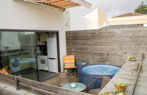 Ponta Delgada Apartment | Marketplace Apartment 1