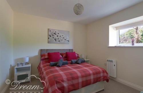 Wyke Regis House | Markham Cottage