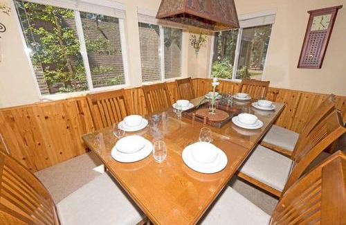 Bijou Park House | Marlette Circle Holiday home