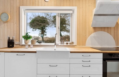 Sandvig House | "Marlies" - 300m from the sea by Interhome