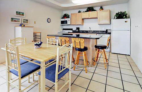 South Padre Island Apartment | Marlin Street Tomehome A