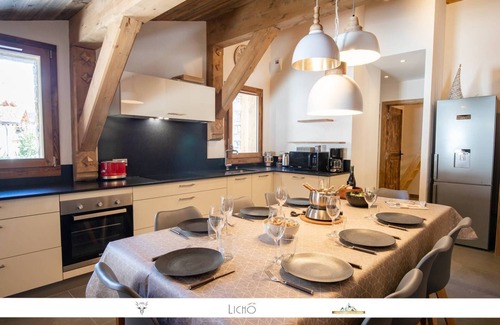 Bonneval-sur-Arc Apartment | Marmotte 201 - Superb attic apartment, at the foot of the slopes