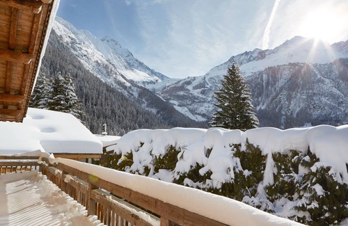 Argentiere Ski Chalet | Marmotte Mountain Zenith Village - sleeps 29 guests