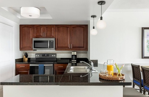 Estate Bakkero Apartment | Marriott Frenchman's Cove. Same luxury, unbeatable price!