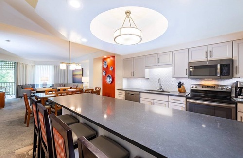 Florida Central Atlantic Coast Condo | Marriott Imperial Palms Villas- Luxurious 3 Bedroom. Perfect for large families!