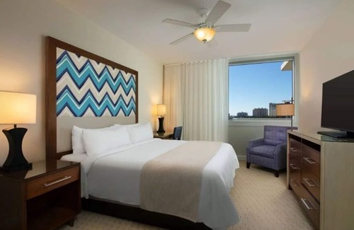 Collier County Resort | MARRIOTT'S CRYSTAL SHORES - stunning 3 bdrm property in Marco Island, Fl.