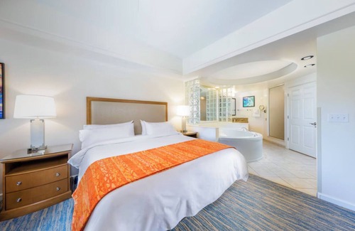 Florida Central Atlantic Coast Resort | Marriott's Cypress Harbour 2 Bedroom Villa - Close Proximity to ALL Theme Parks