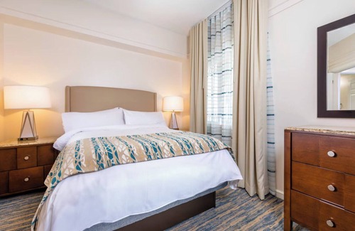 Florida Central Atlantic Coast Resort | Marriott's Cypress Harbour 2 Bedroom Villa - Close Proximity to ALL Theme Parks