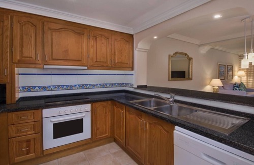 Marbella Resort | Marriott's Marbella Beach Resort 1 Bedroom