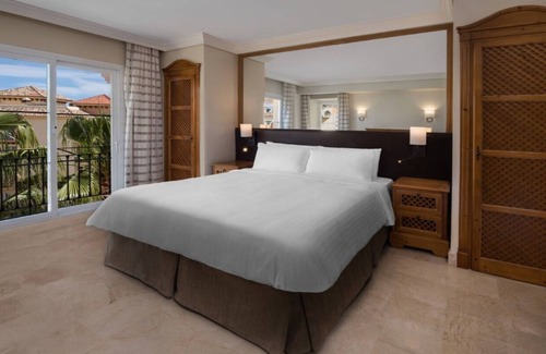 Marbella Resort | Marriott's Marbella Beach Resort 1 Bedroom