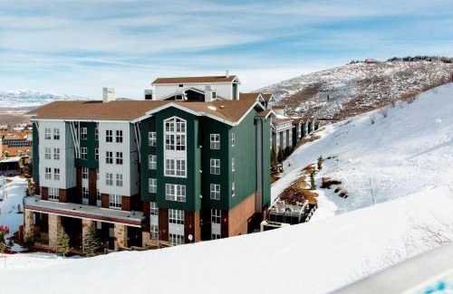 North Park City Hotel | Marriott's MountainSide