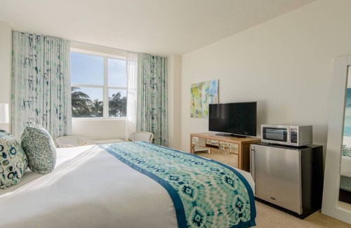 South Beach Resort | Marriott's Vacation Club Pulse, South Beach Guest room