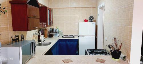 Al-Hammam Apartment | Marsilia beach 3