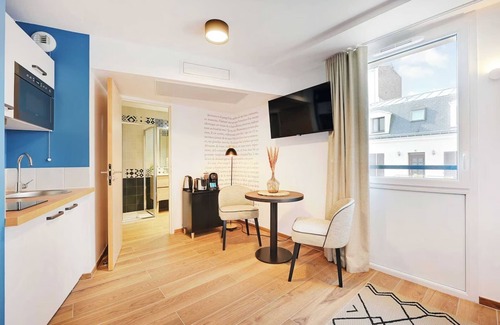 Vanves Apartment | Martin Apartment #23- Rooftop & Air Conditioning