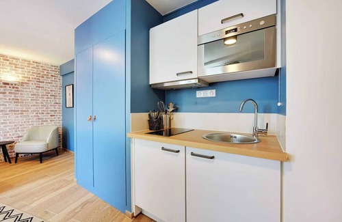 Vanves Apartment | Martin Apartment #23- Rooftop & Air Conditioning