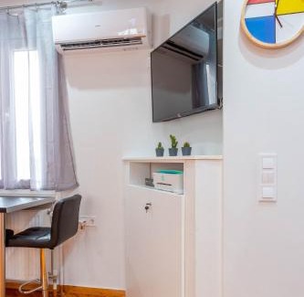 Plaka Apartment | Martin's Akropolis Studio